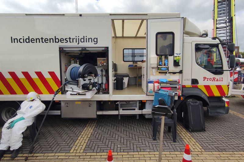 Incidentenbestrijders van ProRail op de brandweerdag in Purmerend